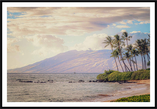 Hawaiian Ridge - Living Moments Media - 3500-5500, 800-3500, Best Wall Artwork, Hawaii, horizontal, Island, Maui Hawaii Fine Art Photography, Maui Hawaii Wall Art, open-edition, over-5500, size-16x-24, size-24-x-36, size-40-x-60, wailea, Water