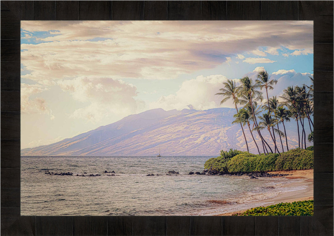 Hawaiian Ridge - Living Moments Media - 3500-5500, 800-3500, Best Wall Artwork, Hawaii, horizontal, Island, Maui Hawaii Fine Art Photography, Maui Hawaii Wall Art, open-edition, over-5500, size-16x-24, size-24-x-36, size-40-x-60, wailea, Water